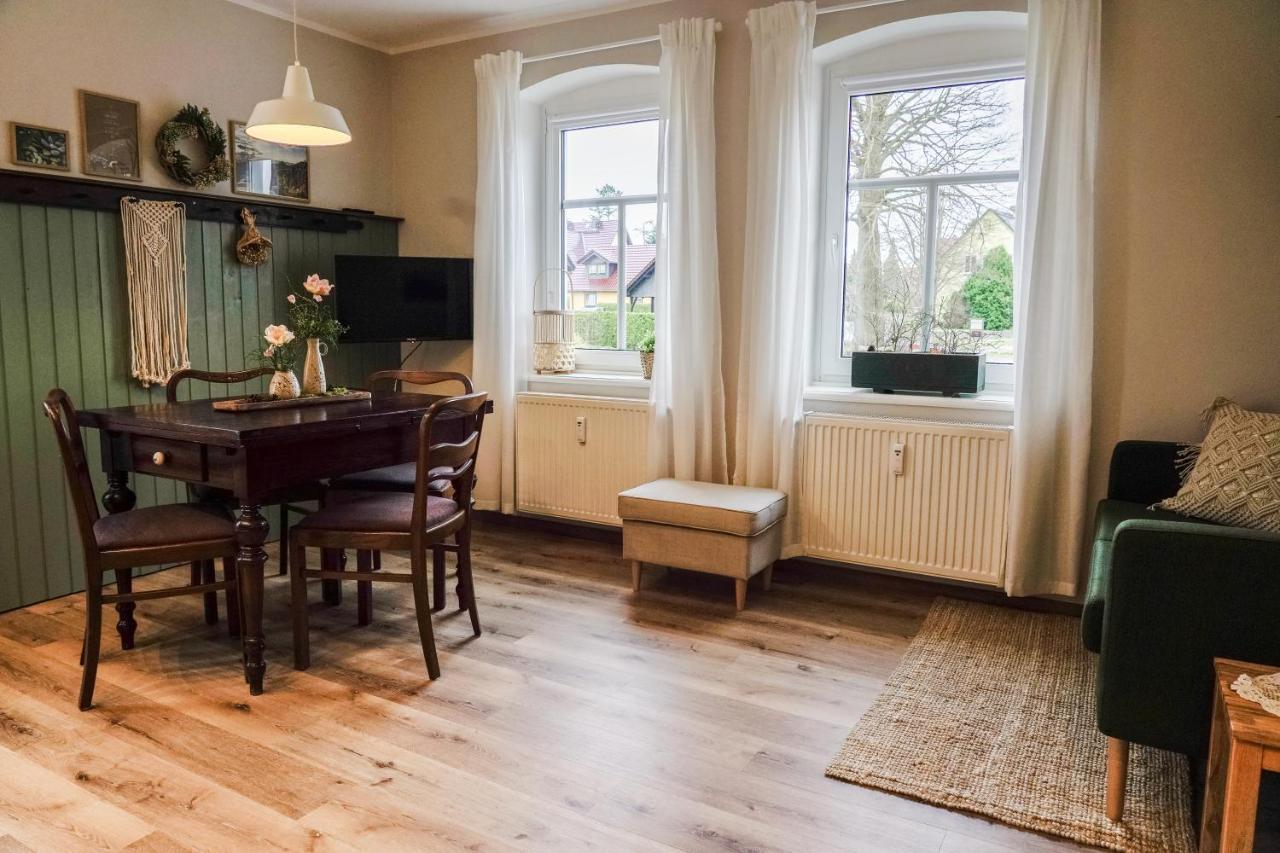 Urlaubsfreude Biedermann Haus Gluecksstein Ferienwohnung Smaragd バート・シャンダウ エクステリア 写真